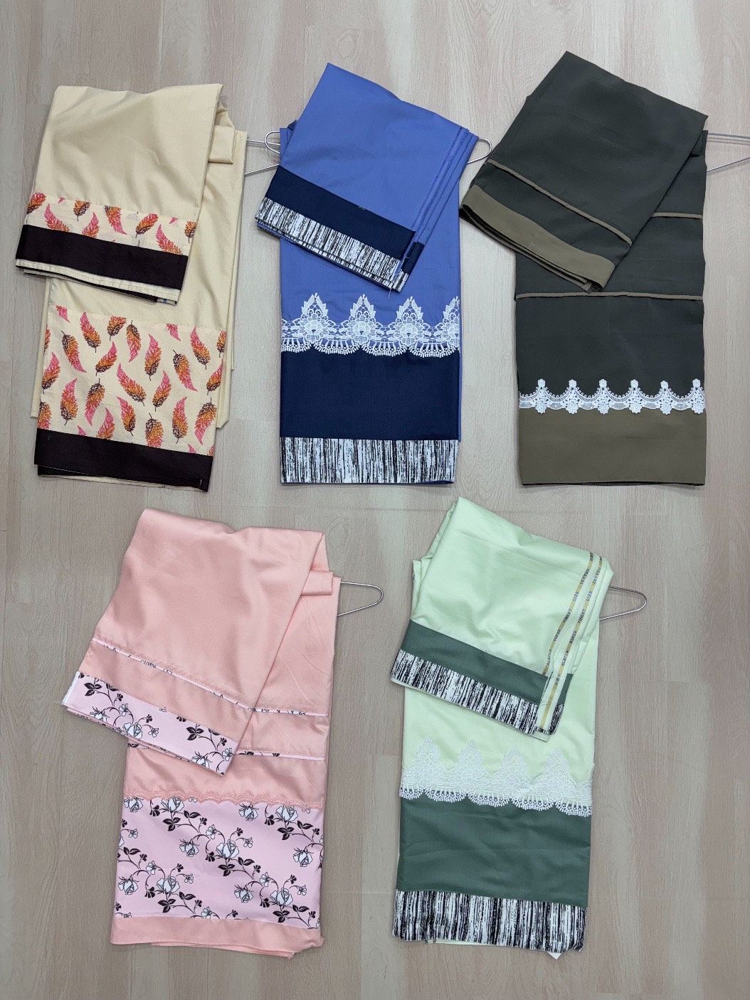  Various daily wear Ridas